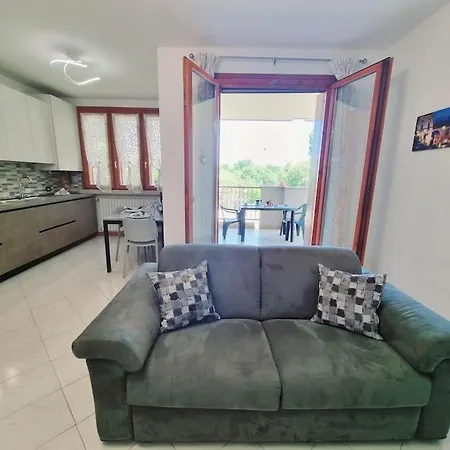 شقة Rosa Del Garda